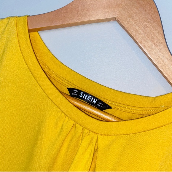 Ruffle Cuff Pleated Dress - Picture 3 of 3